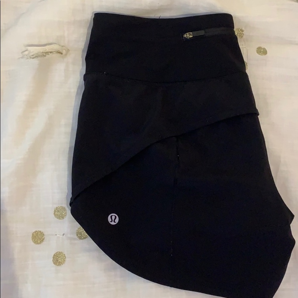 Lulu lemon shorts!!